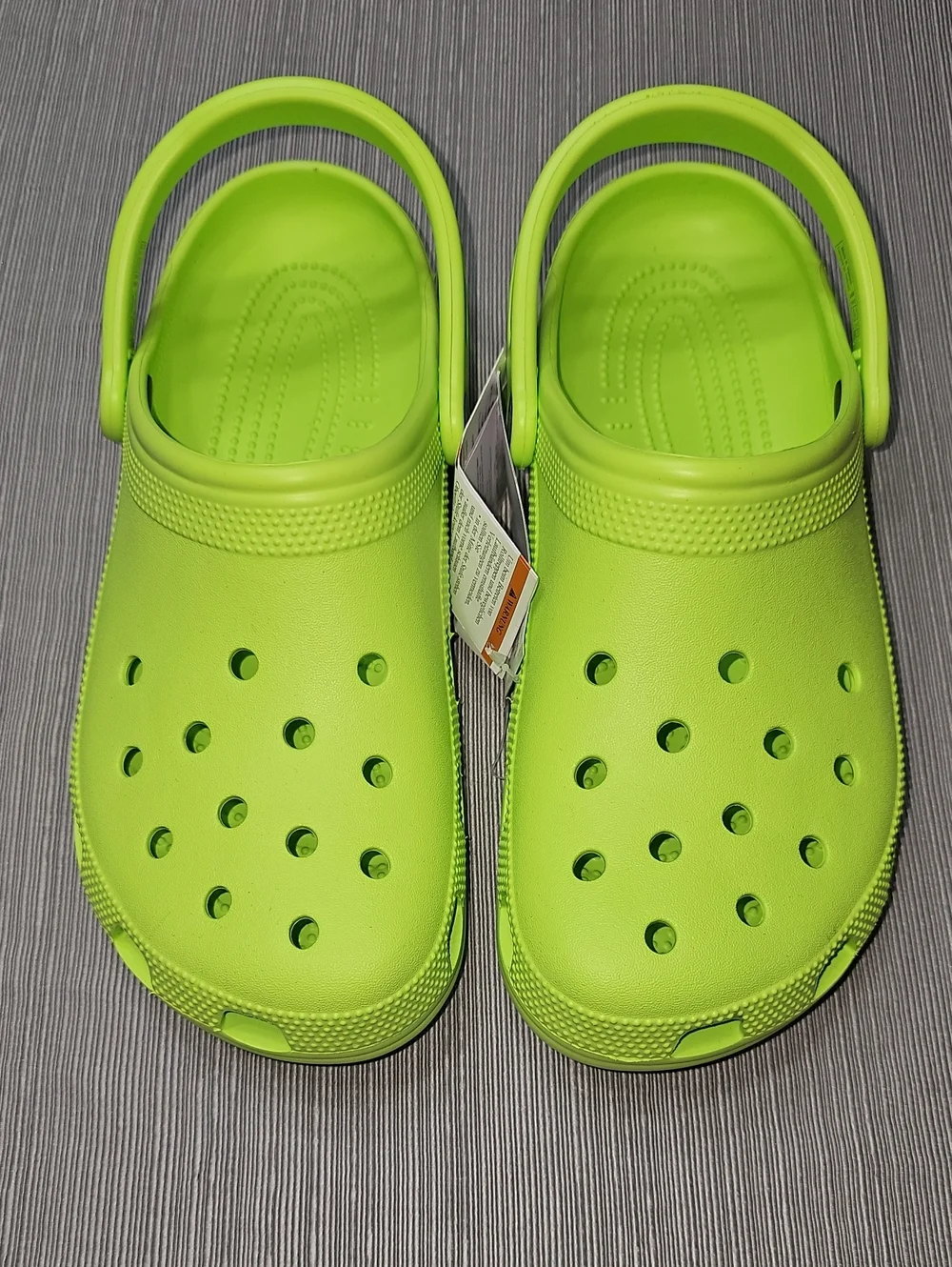 CROCS Classic Unisex Clogs In Limeade. NIB W/Tags.